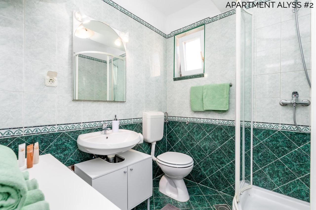 Apartments Alyss لوفغان المظهر الخارجي الصورة